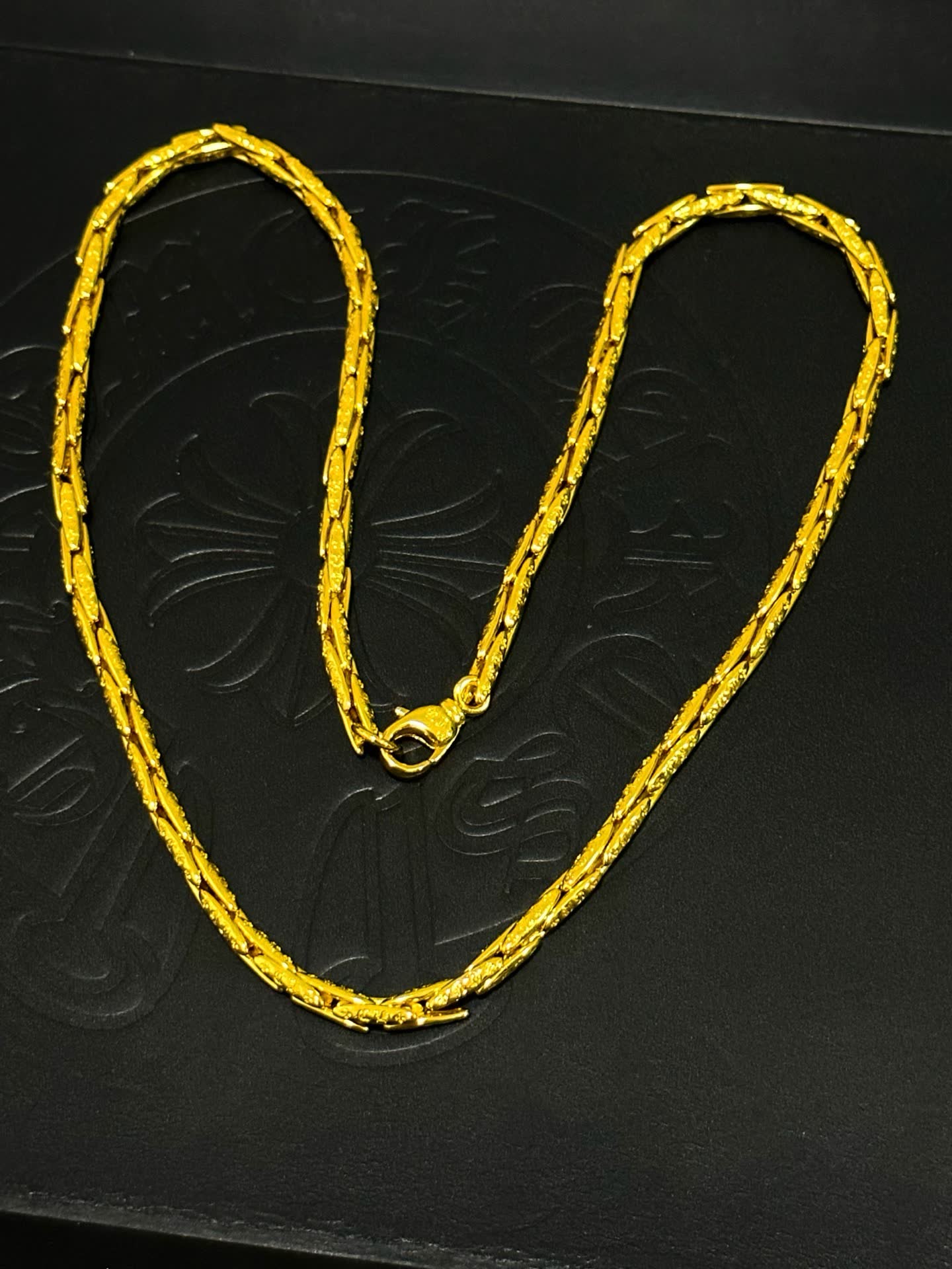 Chrome Hearts Elegant Gold Chain Necklace